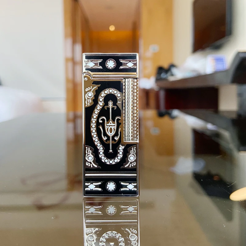 

New Memorial Metal Drawing Vertical Stripes Luxury Tobacco Lighters Ping Sound Natural Lacquer Cigarette Smoking Butane Lighters