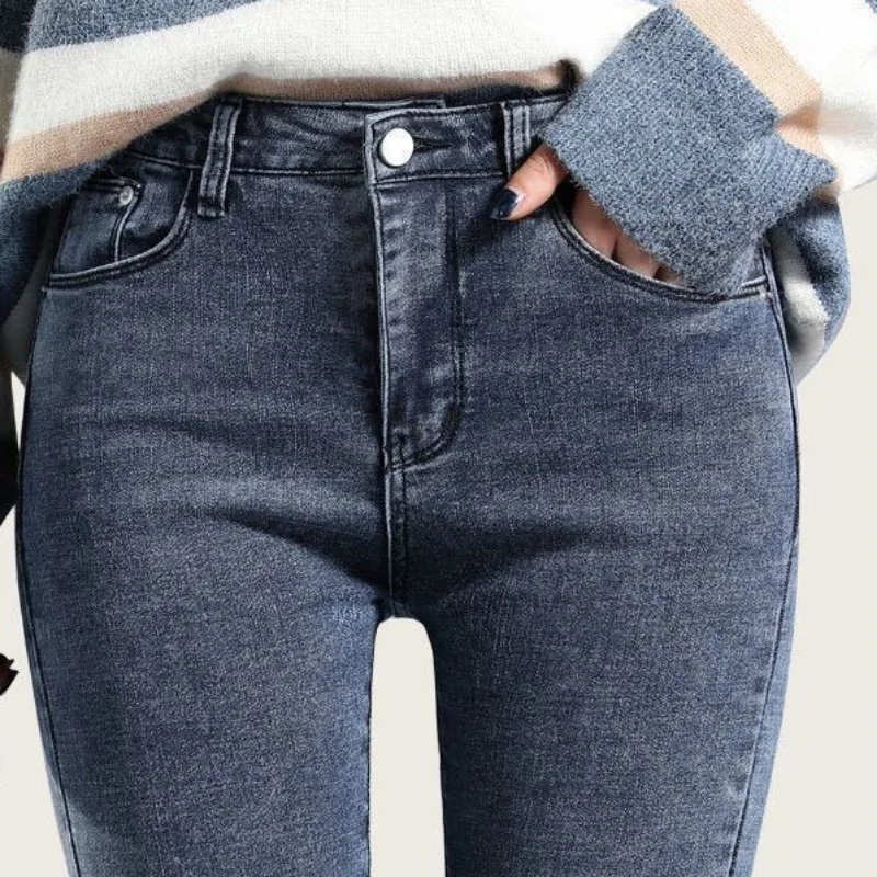 높은 허리 청바지 여성 벨벳 두꺼운 따뜻한 연필 겉옷 가을 겨울 부드러운 모든 경기 스트레치 버튼 포켓 여성 세련된