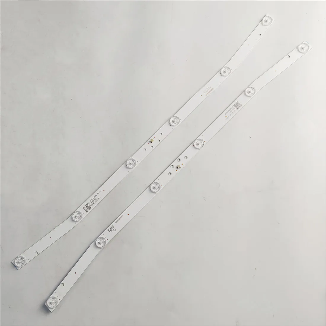Tira de Retroiluminação Led Lâmpada para Jl.d32061330114es-m Zx32zc332m06a5v0 E32 X322bv-srr Ujtv53ha Elst3216h Elefw328x 3v Led