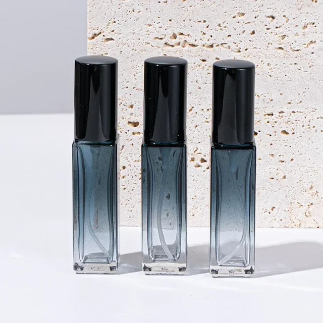 귀중한 향수 컬렉션을 편리하고 스타일리시하게 정리하는 하이 퀄리티 향수 스프레이 병