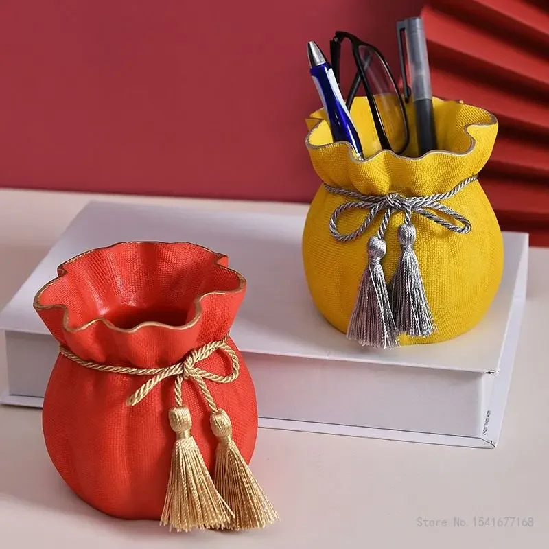 Creative Chinese Lucky Bags, Small Vase, Birthday Gifts for Teachers, Home Furnishing, Study Desk Storage Decor, Pen Holder, 1Pc