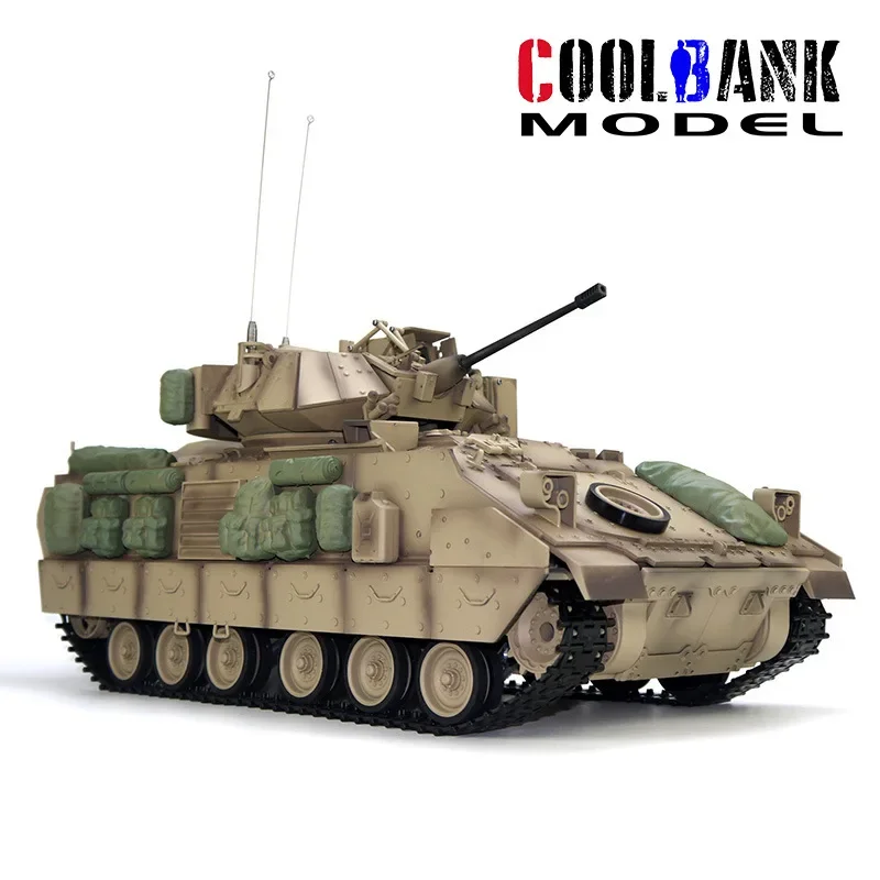 Tank 1/16 M2a2 Infantry 2.4g Smoke Rc Car Simulation Model Acoustic And Optical Tracked Off Road Climbing Birthday Gifts Toys 3