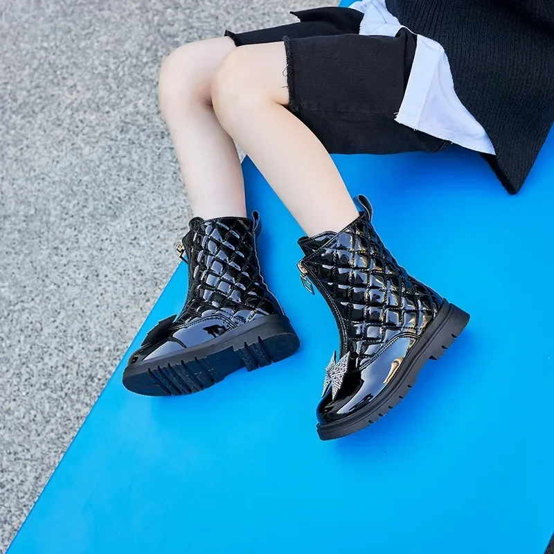 Girls Autumn Glossy Chelsea Boots