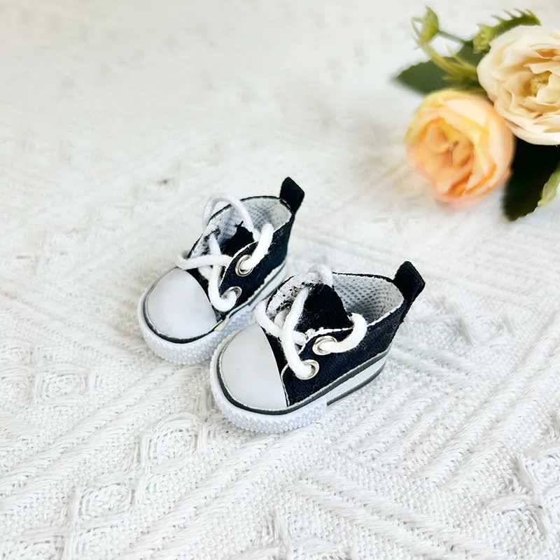 thumbnail image 1 of Zapatos de cuero Labubu de 17 cm, bonitos, zapatos de lona, zapatillas, cámara, accesorios para muñecas Labubu, Labubu Corea Kpop Exo, regalo para niñas DIY, 1 of 5
