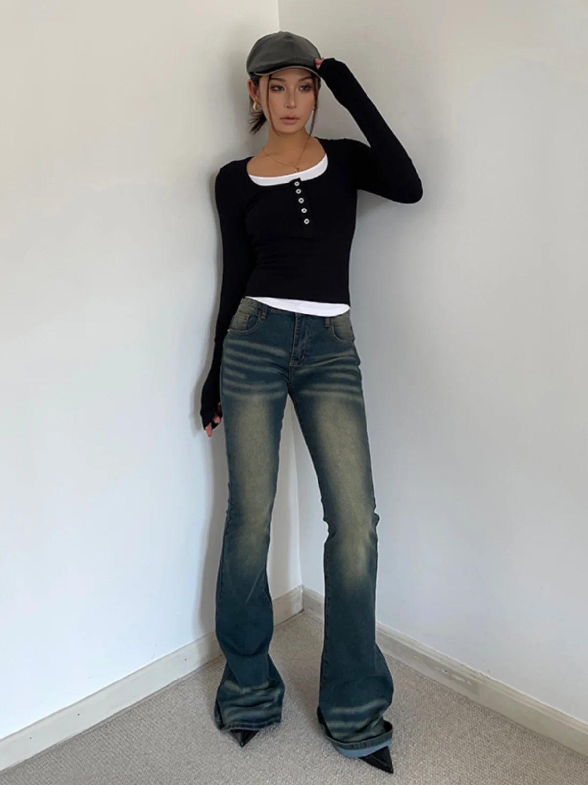 

Пряные джинсы в стиле девушки