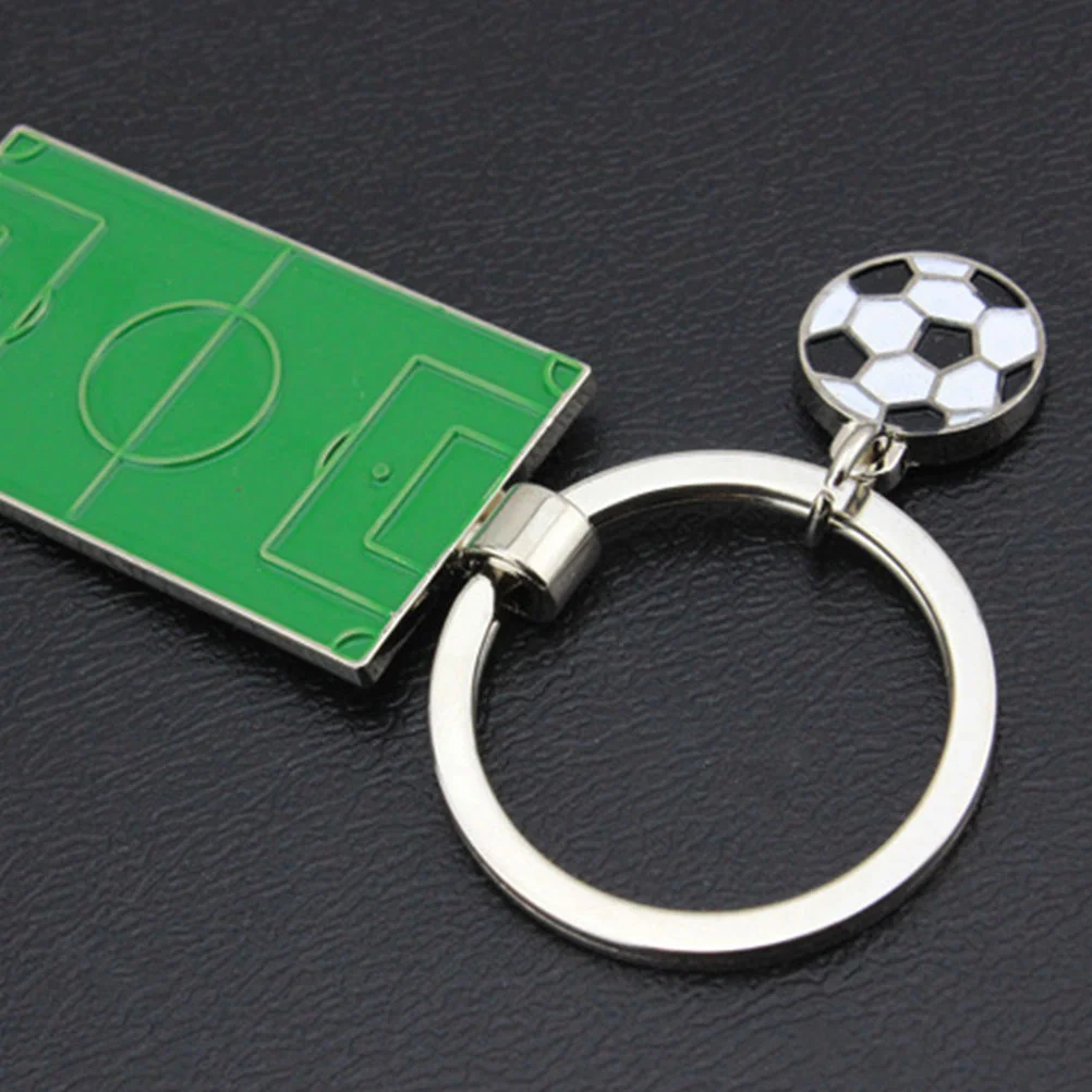 Рисунок 5 - Брелок с подвеской в виде футбольного