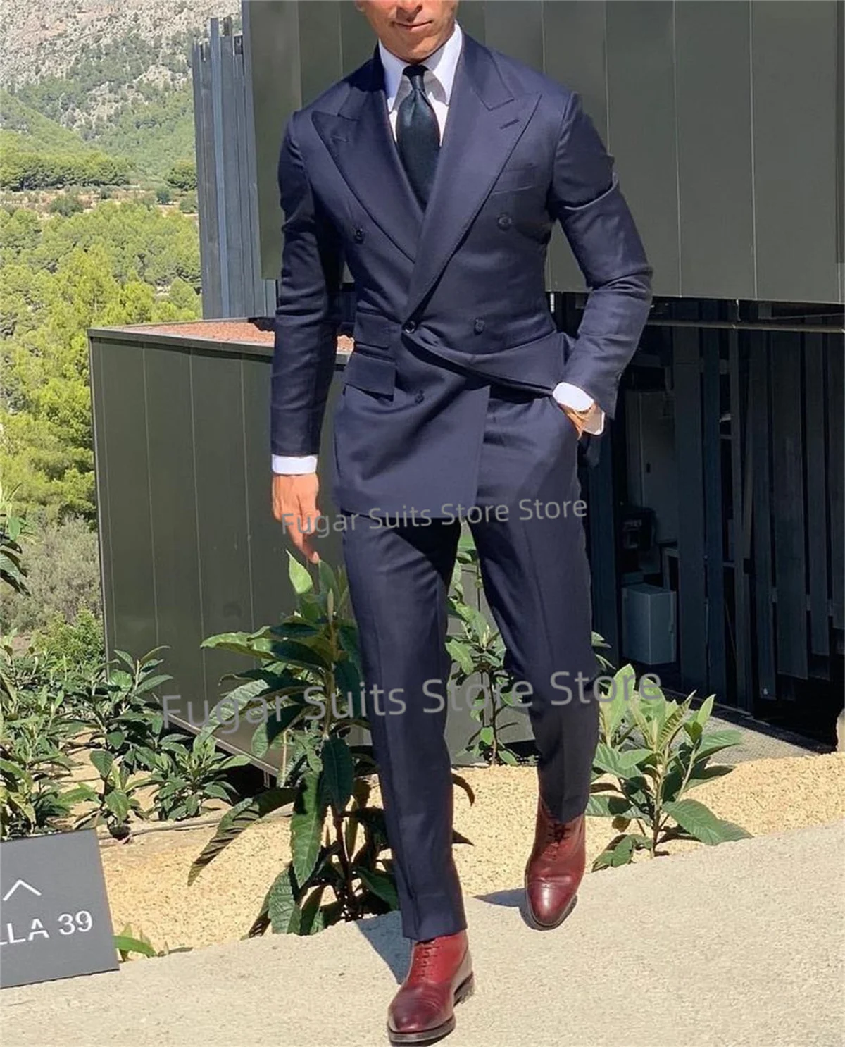 Fashion Navy Blue Wedding Suit for Men Slim Fit Peak Lapel Groom Formal Tuxedos2Pieces Set Business Male Blazer Trajes De Hombre