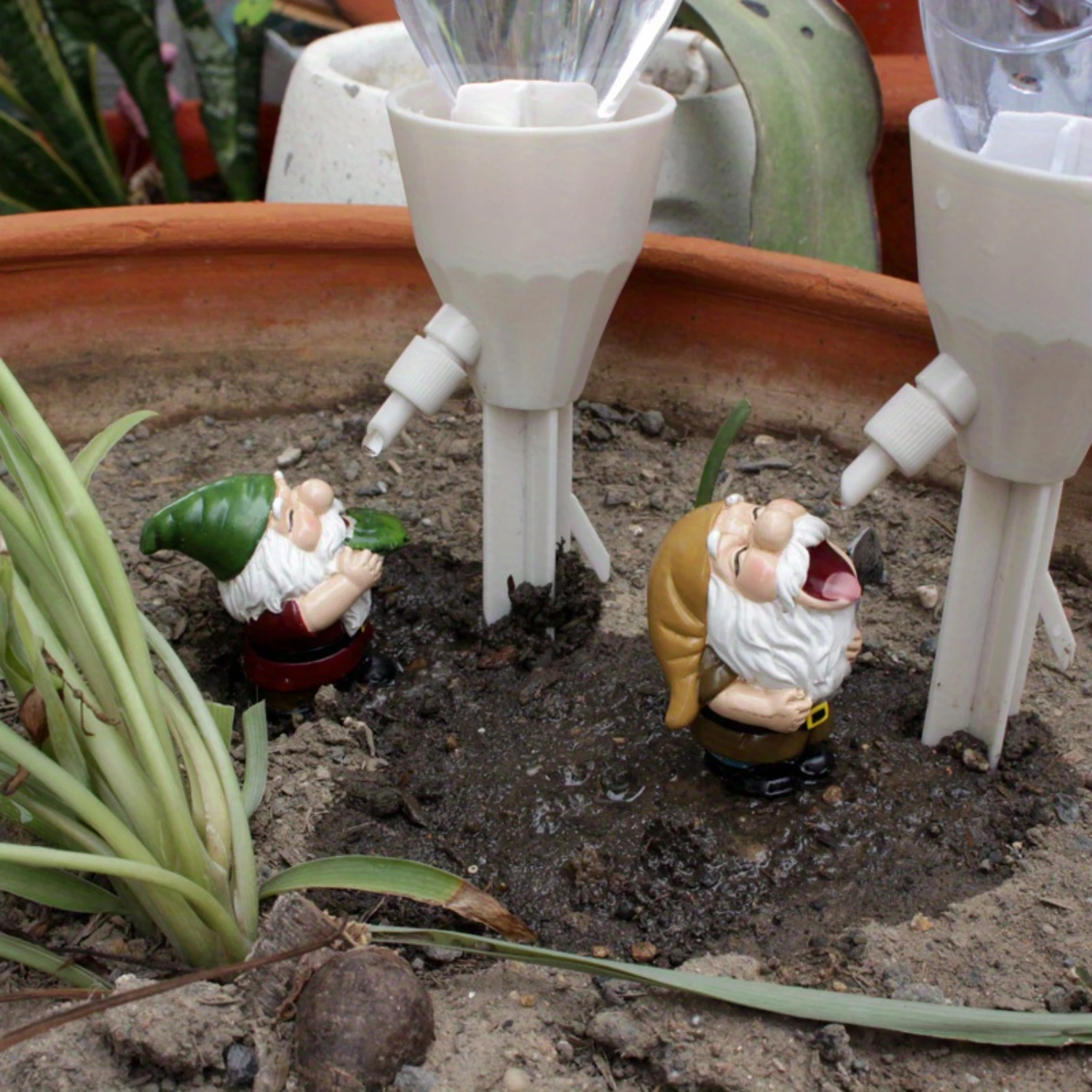 Cute Dwarf Automatic Plant Waterer Set-Self-Watering Spikes For Indoor & Outdoor Plants, Perfect Gift For Gardeners Diy Wateri
