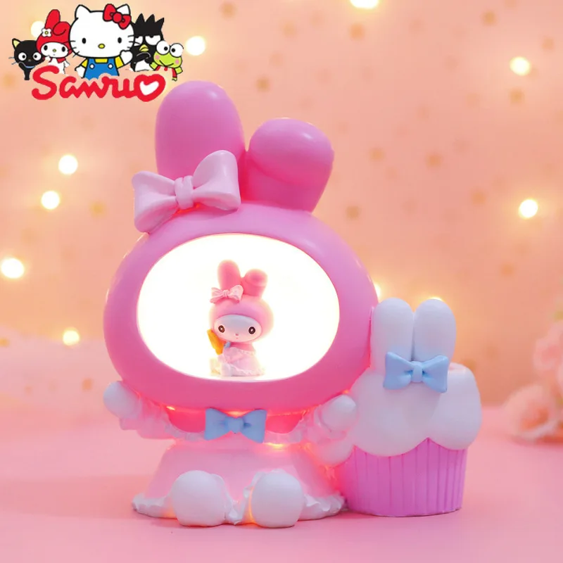

MINISO Melody Kuromi Hello Kitty Cinnamoroll Pochacco Pen Holder Star Glowing Creative Gifts Children's Desk Storage Night Light