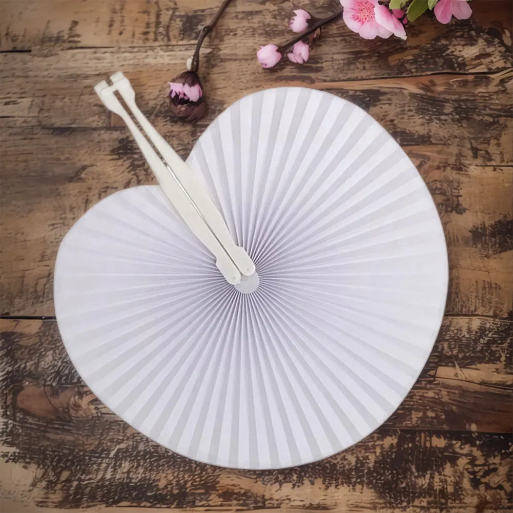 50-1pcs Heart Shape Circular Folding Fan Blank Paper Hand Fans With Plastic Handles DIY Painting Fan for Wedding Party Decor