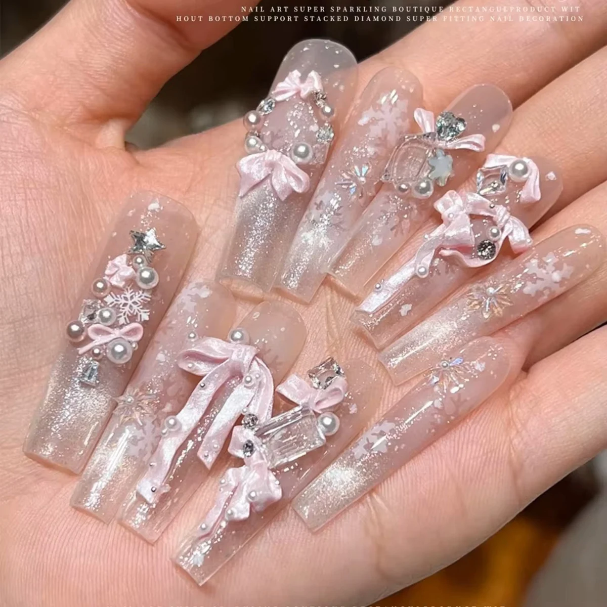50/100Pcs 부드러운 조각 웨이브 포인트 컬러 스커트 에지 수지 리본 보우 예술적 네일 장식 긴 리본 보우 우아한 액세서리