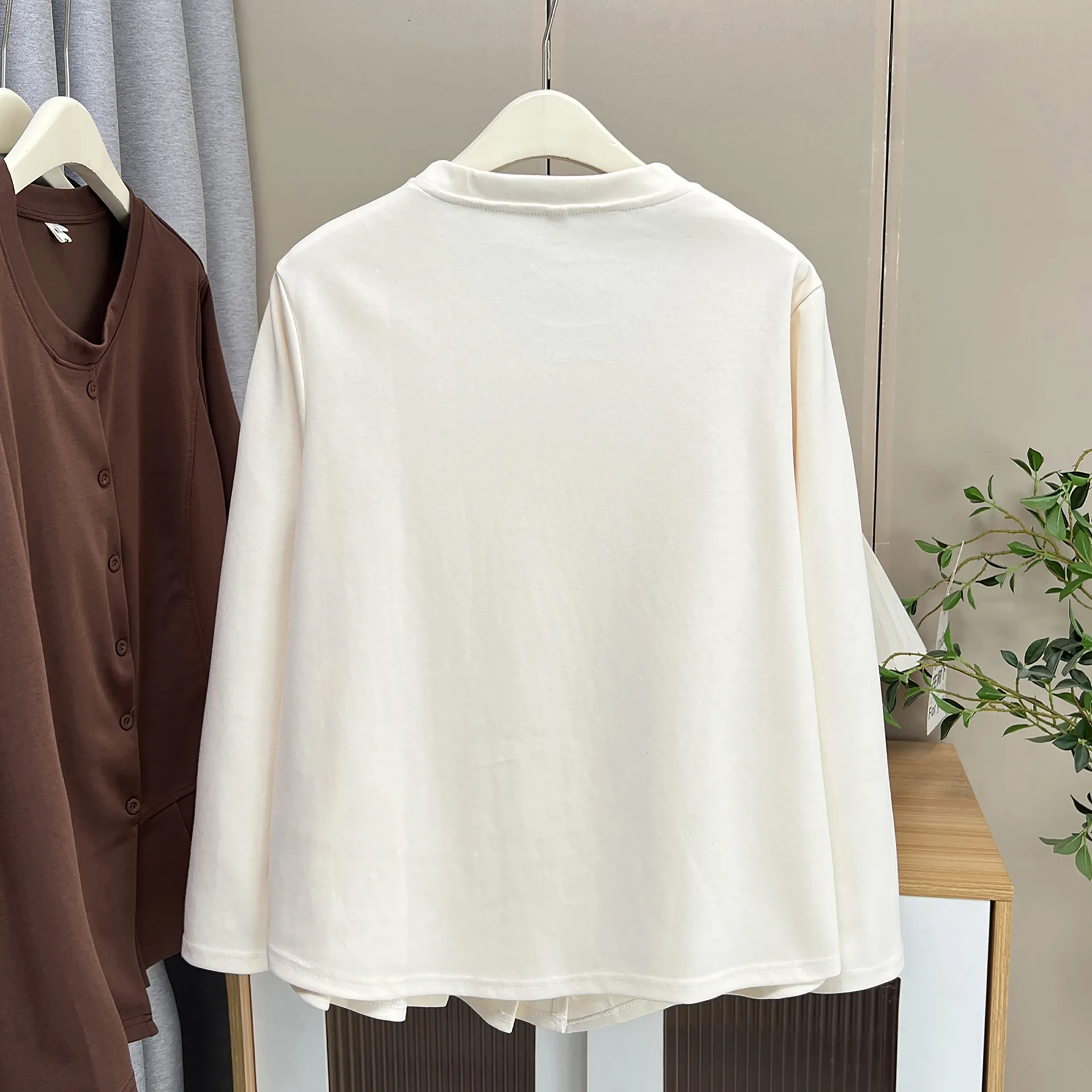 XXXXL Fashion Plus Size Women's T-Shirt New Autumn Style Thickened Irregularly Fold Hem Long Sleeved Top 2545