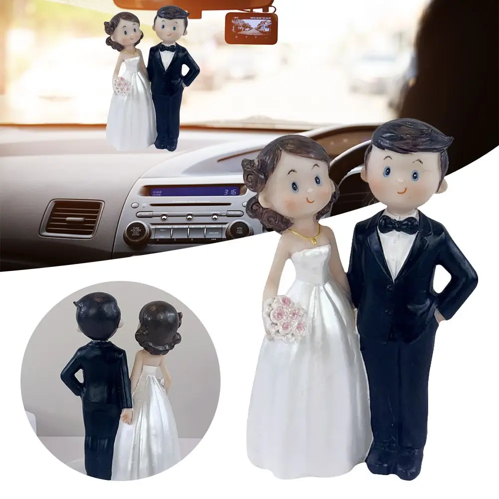 Cartoon Resin Bride and Groom Ornaments Figurine Wedding Ornament Cake Topper Decor Valentine's Day Gift