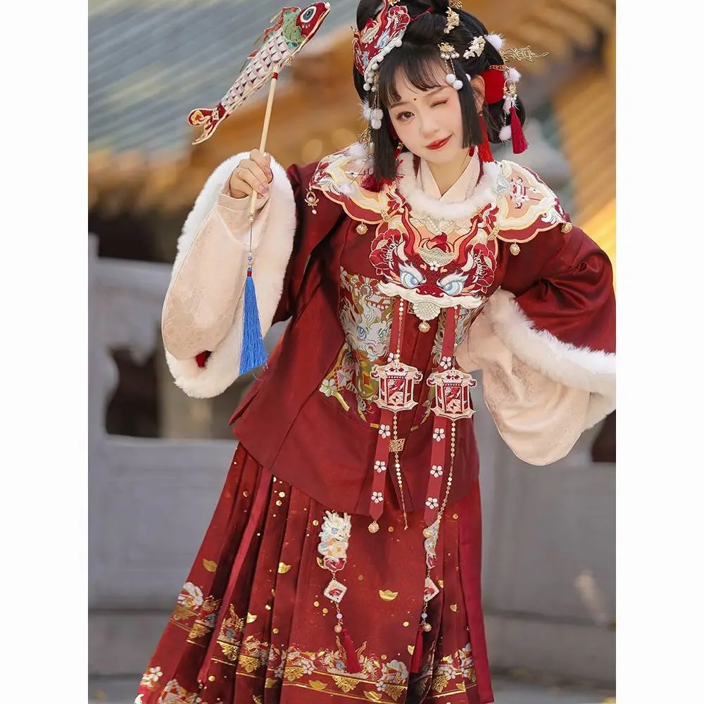 

Женская юбка в китайском стиле Hanfu, Красная тонкая юбка с вышивкой, квадратным вырезом, широким рукавом и облачными плечами