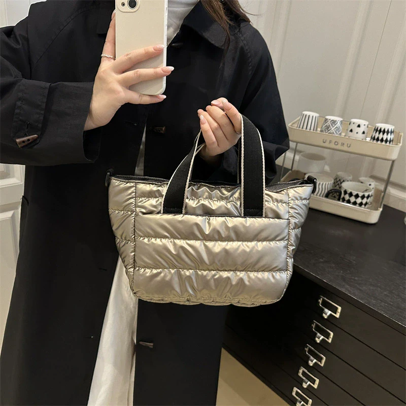 Quilted Shoulder Bag Nylon Down Padded Ladies Messenger Bag Fashion Casual Large Capacity Handbags for Winter Female Tote