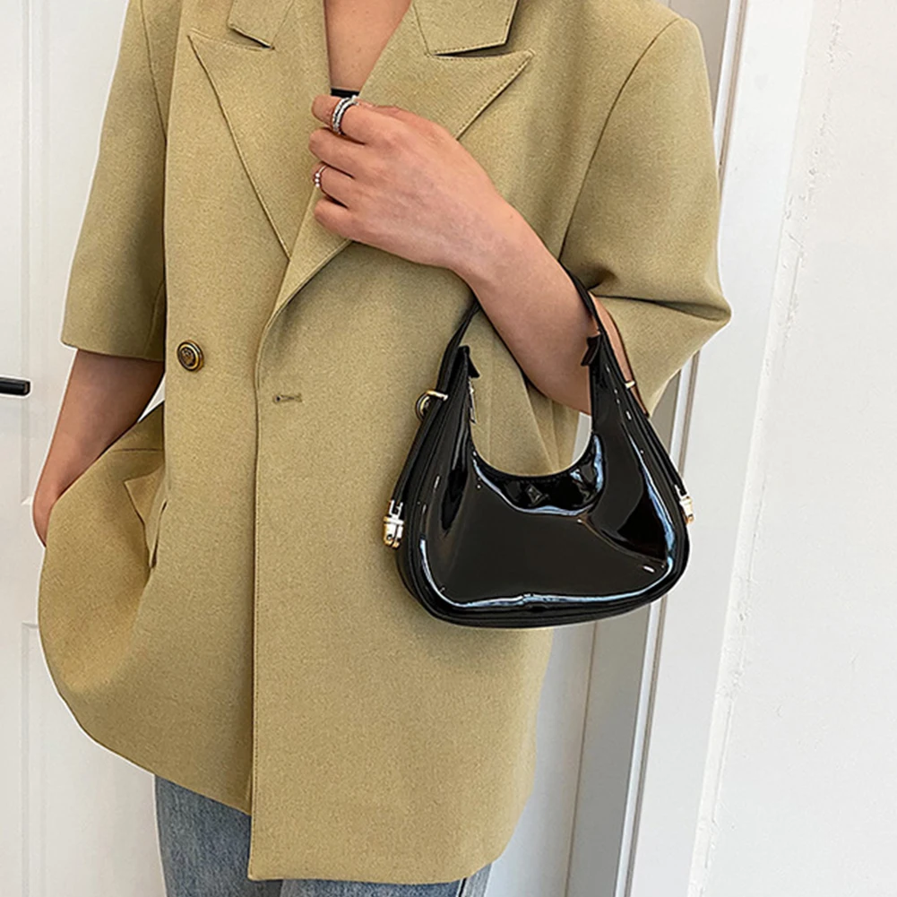 Borsa a mezzaluna Totes PVC trasparente trasparente Summer Women Jelly Underarm Borse Moda semplice hobo per ascella femminile_voghion.com