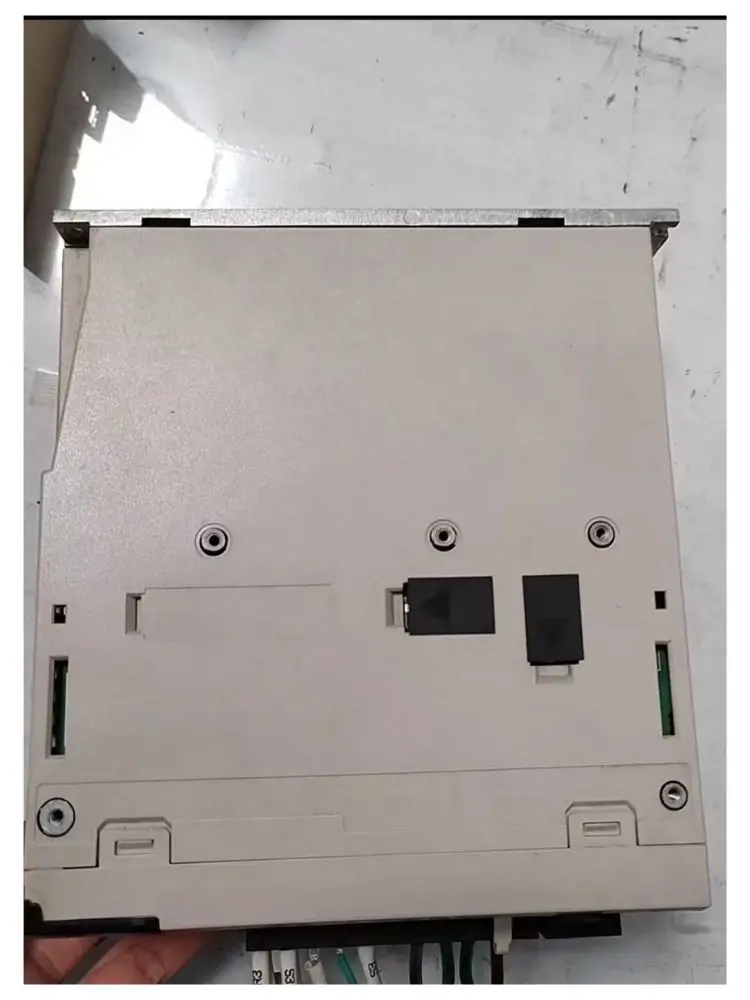 Second-hand SGD7S-7R6A00B202 Servo Driver test OK ping