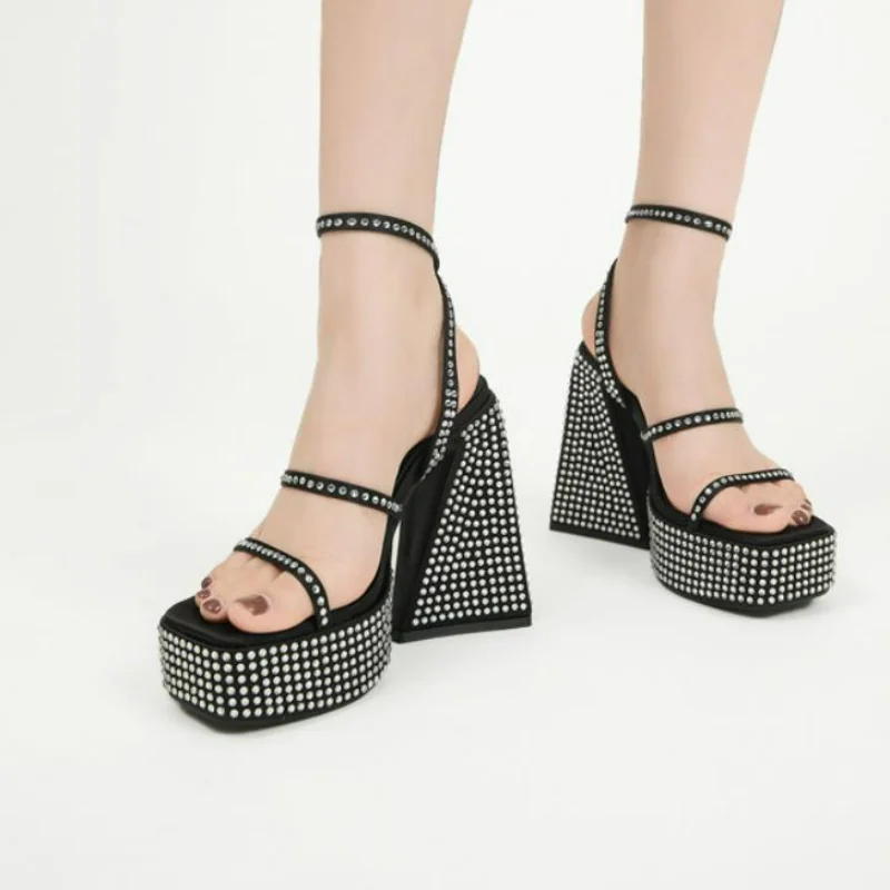 

New Roman Retro Platform Sandals Woman Super High Heels Black 14CM High Heel Waterproof Platform Hollow Large Size 43 Sandals