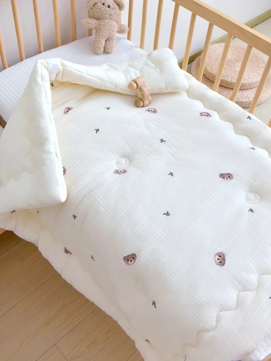 Baby Quilt Newborn Pure Cotton Foam Yarn Cartoon Embroidery Autumn Winter Quilt Kindergarten Baby Nap Blanket CJ287