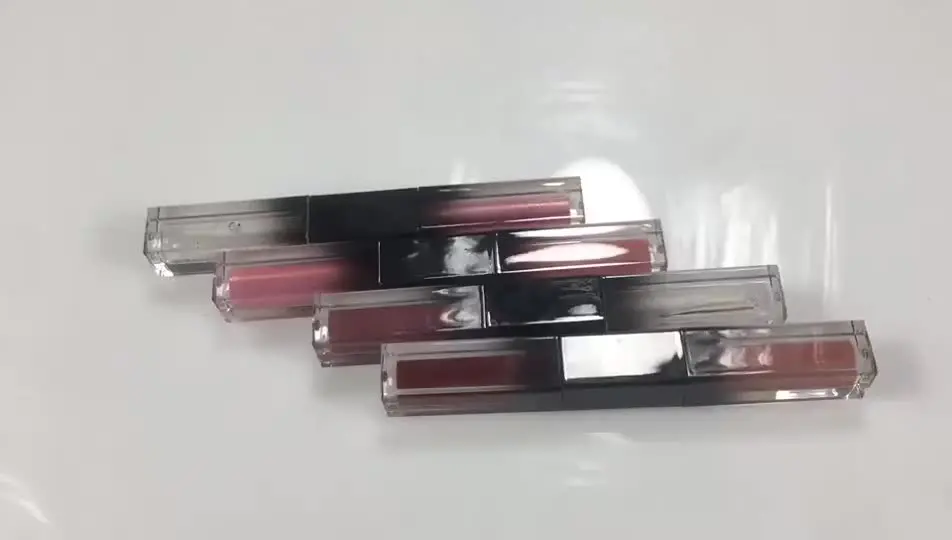 Doppelkopf-Lippenstift Matt & Glänzend – Feuchtigkeitsspendend, Langlebig, Farbe 107