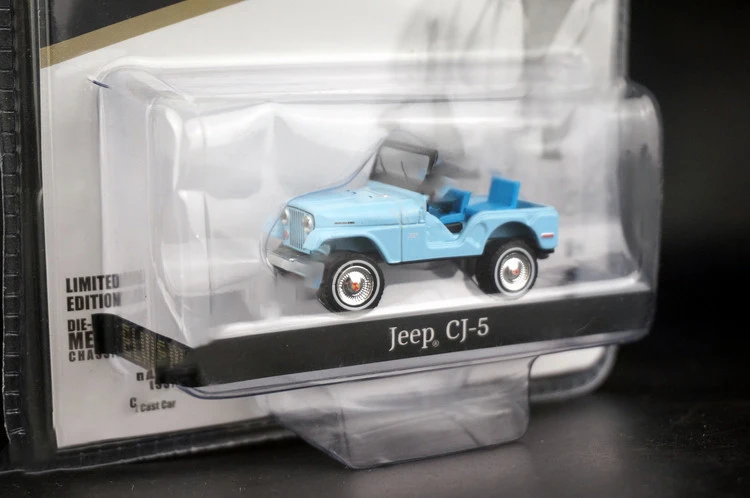

Diecast Alloy 1:64 Scale CJ-5 CJ5 Off-Road Car Model Metal Die-Cast & Toy Vehicle for Collectible Gift Fans Collection Souvenir