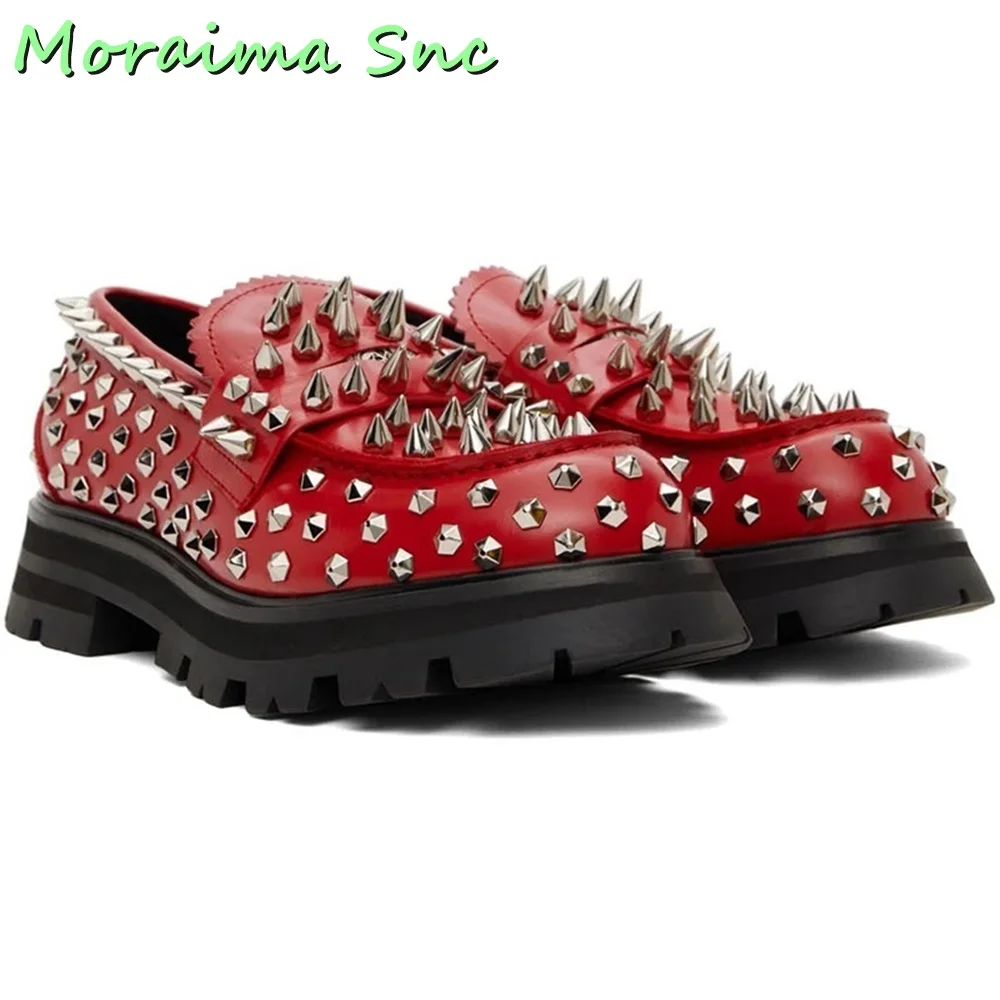 

2023 Newest Fashion Men Handmade Studs Spike Shoes Red Loafers Shoes Runway Rivets Party Wedding Shoes Casual Outdoor Large Size