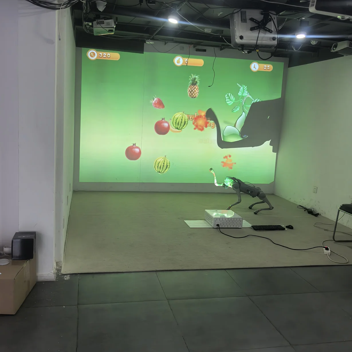 4000 Lumen All In One Interactive Floor Projector Interactive Floor Wall System With 80 Games  for Children School Home Party 3
