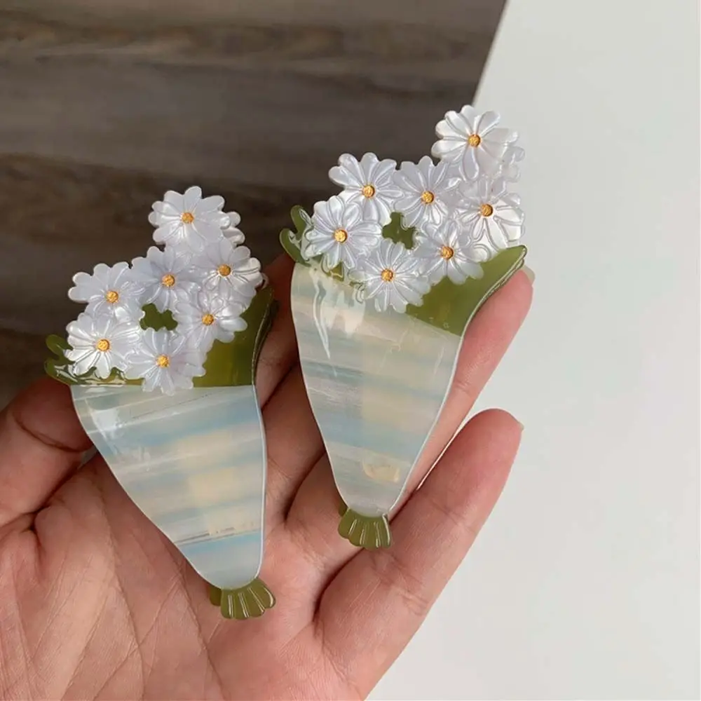 Description Picture 2 of itemGirls Ladies Women Cute Lovely Pineapple Acetate Daisy Bouquet Barrettes Hair Claws Hair Ornaments Korean Style Hair Clips