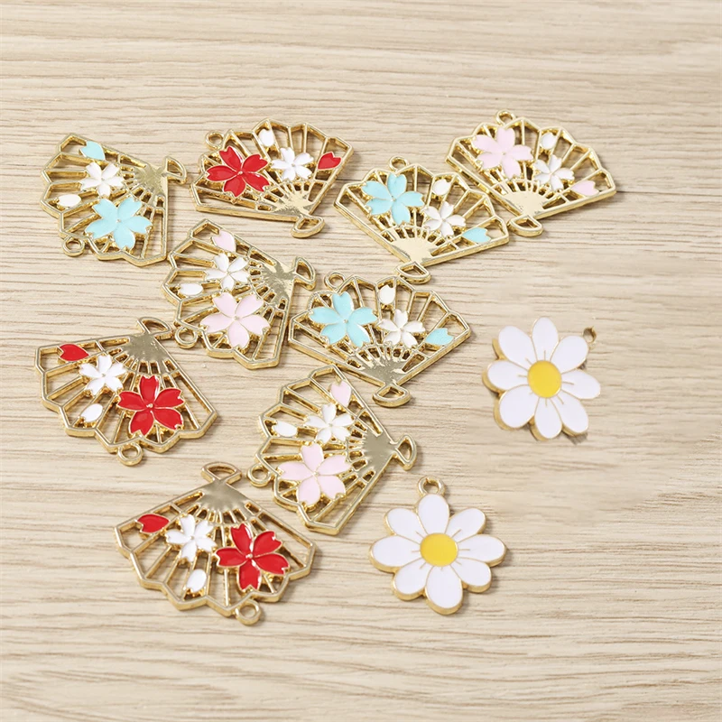 10개 30x26mm 귀여운 에나멜 꽃 모양 팬 참 커넥터 펜던트 DIY 수제 목걸이 귀걸이 보석 제작 액세서리