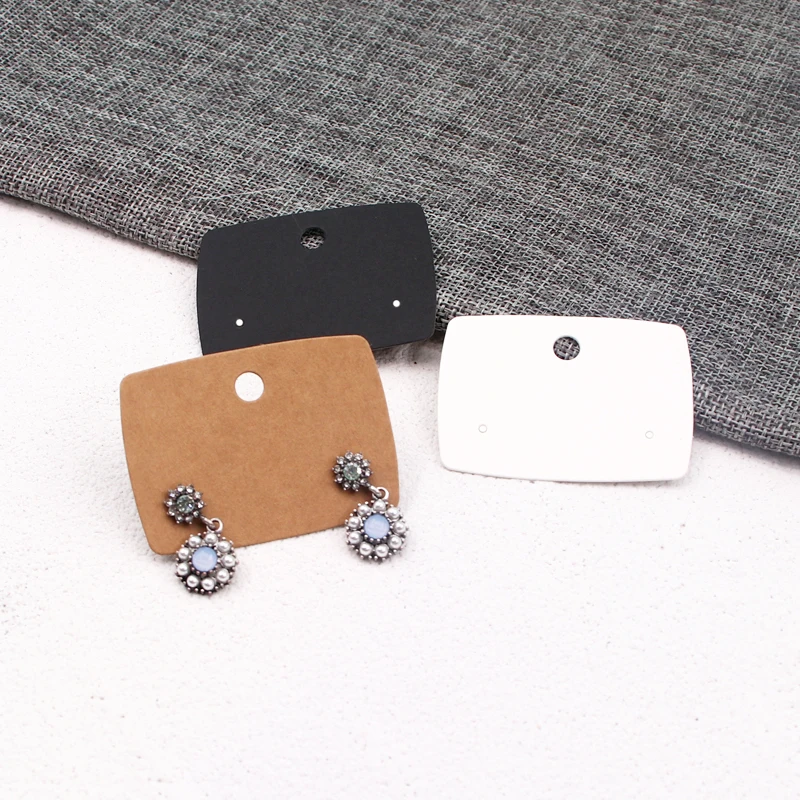 

2.14inchx1.57inch Classic Two Precut Holes Earring Card Kraft Paper Jewelry Packaging Tag Earring Hanger for Jewelry Packing