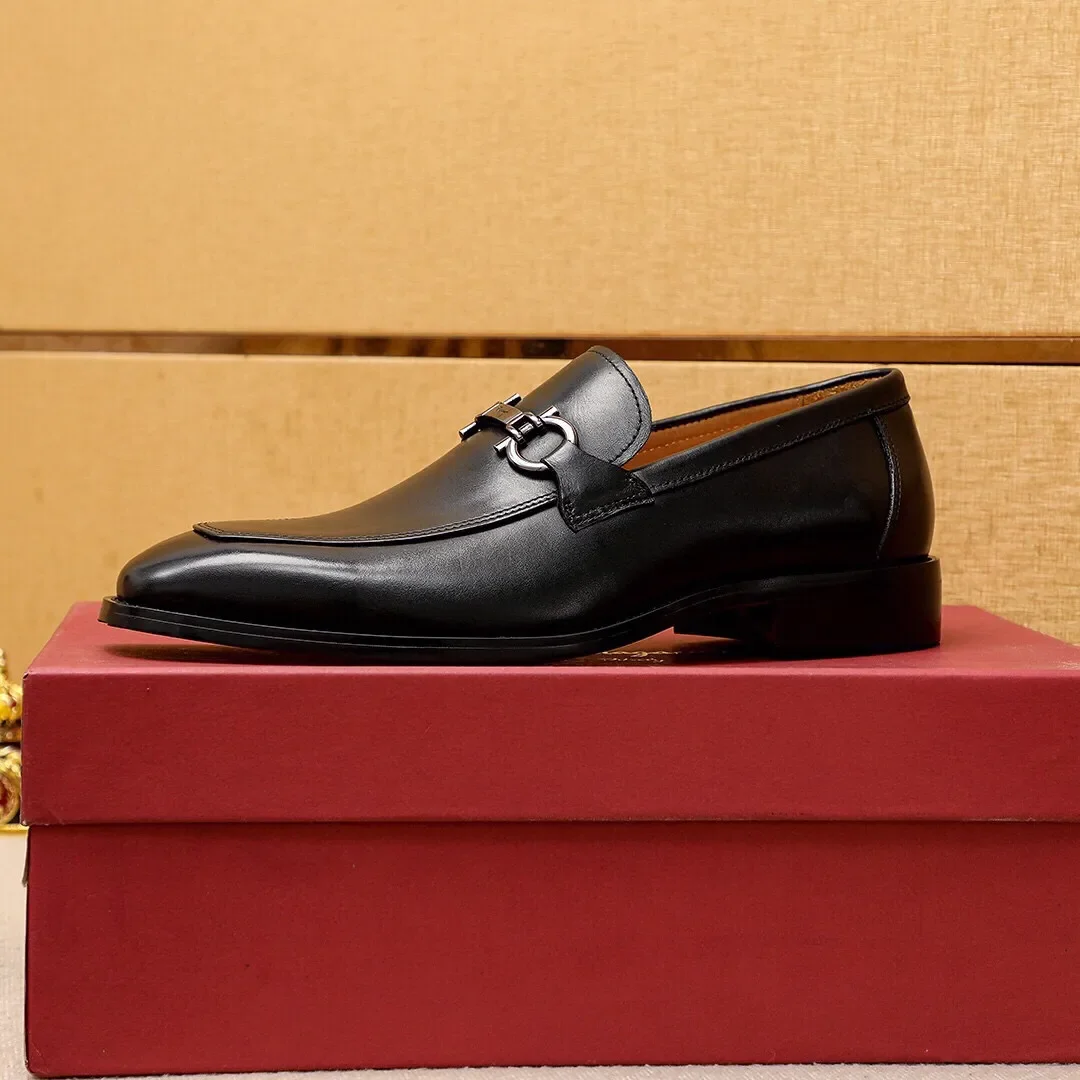 2023 Men Formal Business Brogue Dress Shoes Men's Casual Genuine Leather Flats Brand Designer Wedding Party Loafers Size 38-47