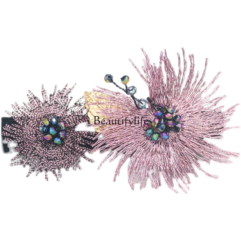 

Barrettes Embroidered Flower Beaded Japanese and Korean Side Clip Retro Ethnic French Clip