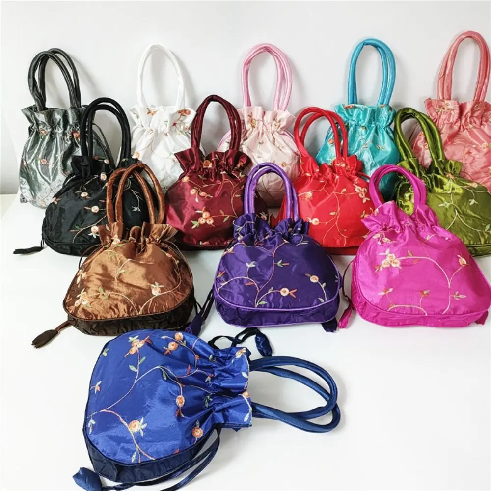 Elegant Embroidered Flower Women Flower Handbags Handmade Top Handle Cosmetic Handbag Purse Ethnic Style Jewelry Bag Women