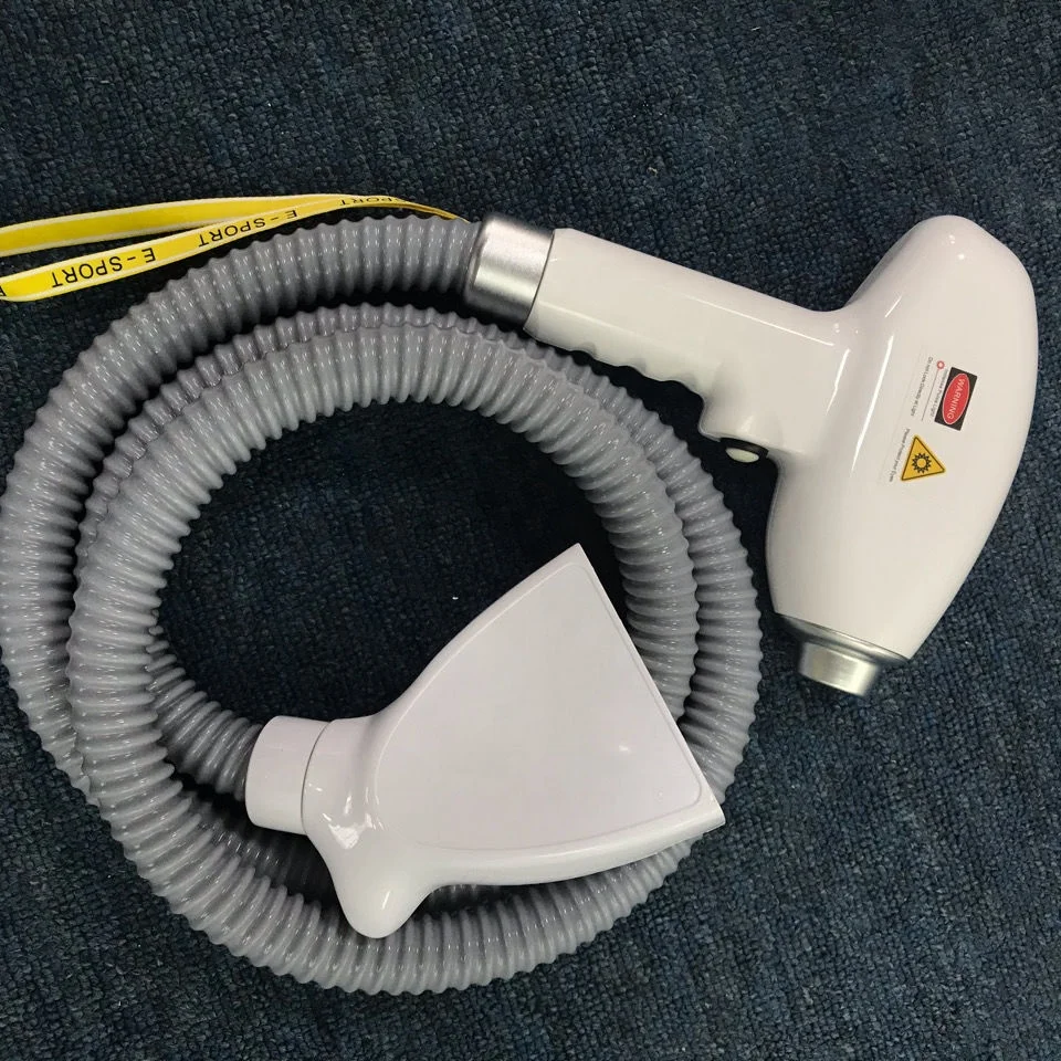 Attrezzatura Facciale Della Macchina Del Salone Di Bellezza Di Depilazione Della Maniglia Del Laser Del Diodo Della Macchina 808 Di Bellezza Della Cin