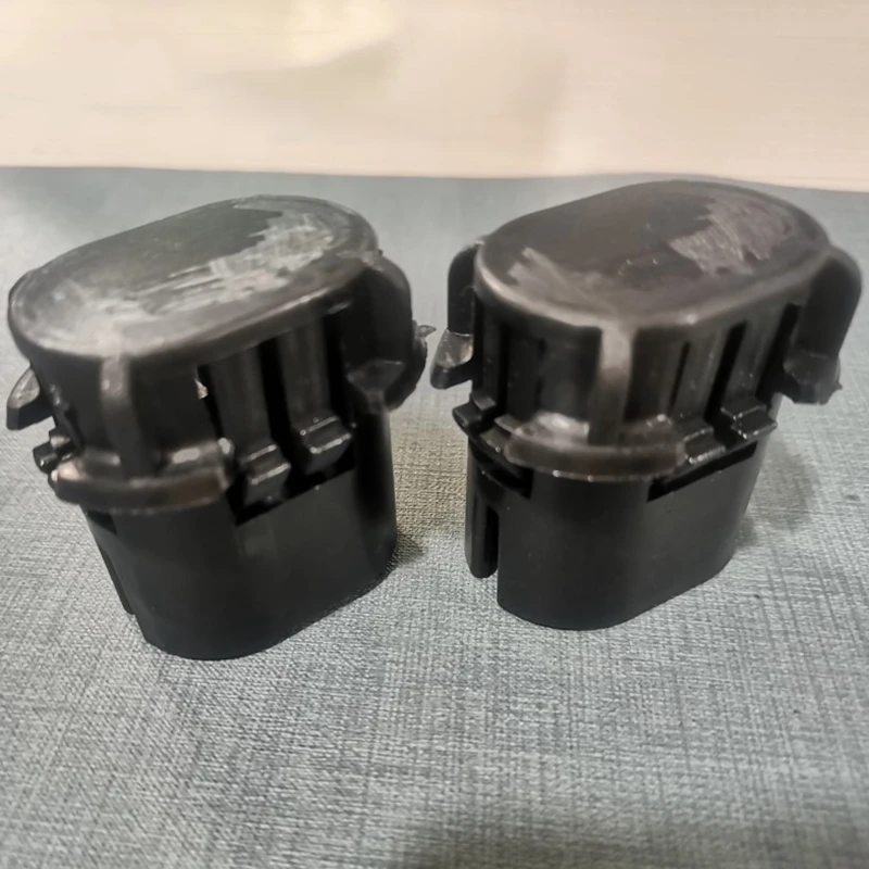 라디에이터 마운트 0995040002, 메르세데스 벤츠 GL320 GL350 GL450 ML550 ML63 R500 용, 2 개
