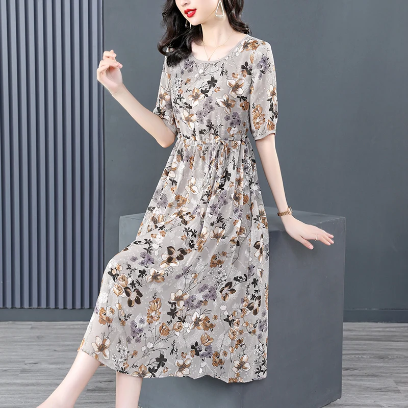 

2023 summer short-sleeved fashion dress female print middle-aged mother pear-shaped long skirt
