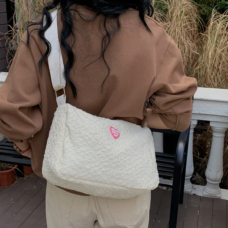 Messenger Bag Simple Fashion Large Capacity Cloud Shoulder Bag Zipper Solid Color Purses and Handbags Street Fashion Sweet Cute