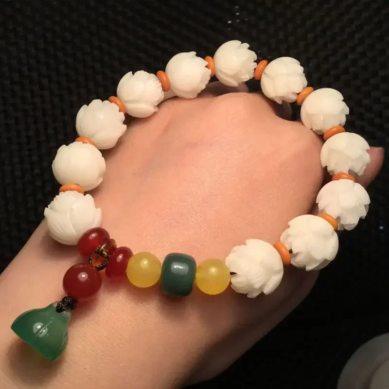 

Natural white jade bodhi root carved lotus bracelet literary fashion women's bodhi Buddha bead single ring hand string