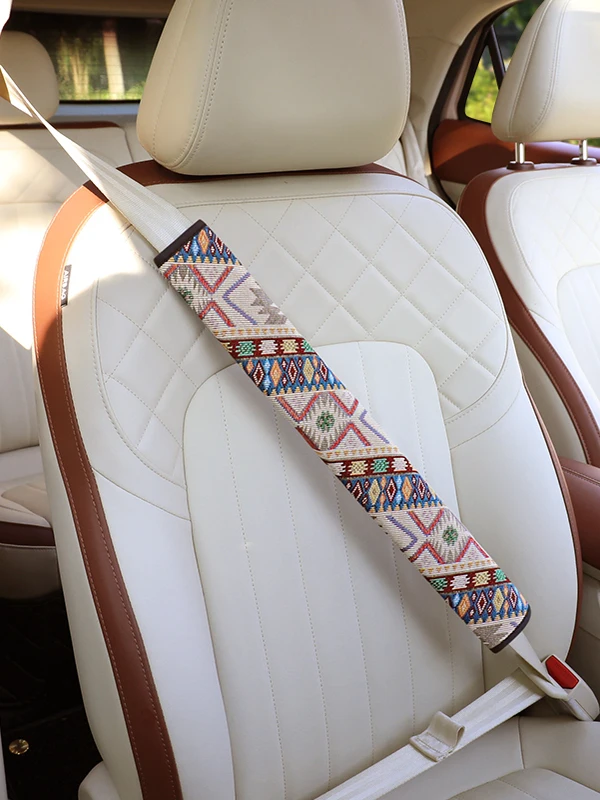 유니버설 자동차 안전벨트 어깨 보호 패드 레트로 에스닉 스타일 분실 방지 마모 방지 연장형 소프트 어깨 패드 커버