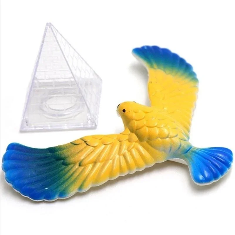 Balancing Eagle With Pyramid Stand Magic Bird Desk Decor Funny Gadgets Novelty Toys For Children's Gift Miniature Figurines
