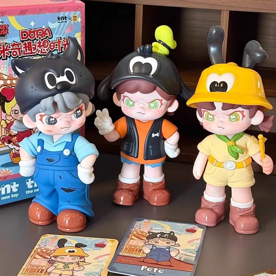 Original Disney Mickey Mouse & Friends Dora Loves Mickey Blind Box