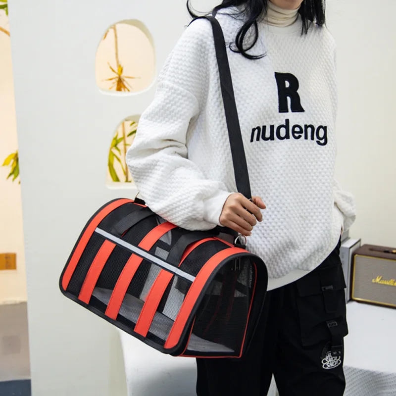 Pet Bag Pet Outing Portable Cat Dogs Handbag Summer Breathable Carrier Travel Puppy Kitten Single Shoulder Bag Pet Carrying Bag Supplie