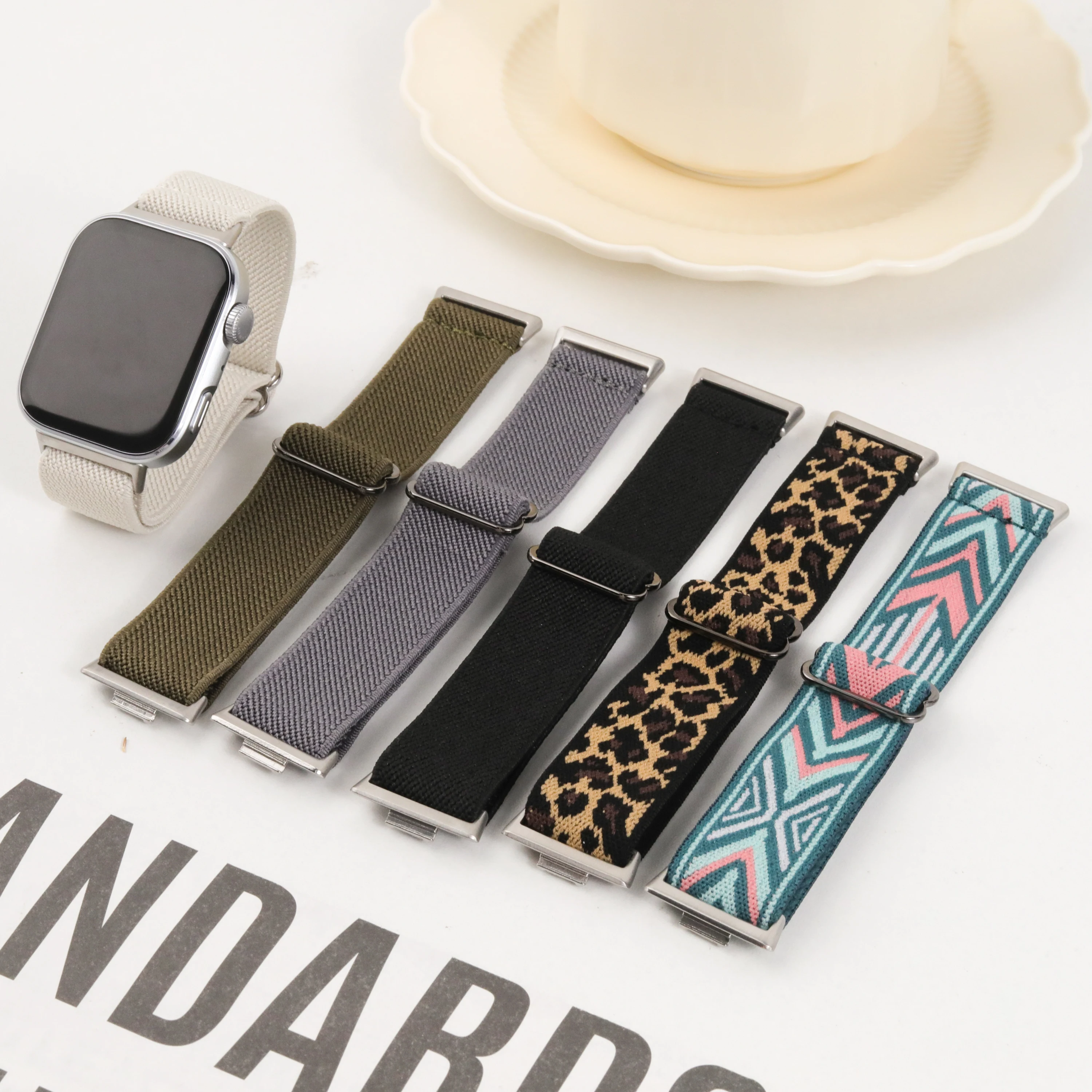 Durable Nylon Loop Strap for Smartwatch Sport Bracelet - Versatile and Comfortable Watch Band Accessories