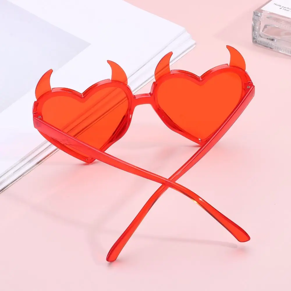 Punk Devil Ear Heart Shape Sunglasses Halloween Decoration Rock Horn Sun Glasses UV Protection Cosplay Glasses for Women Men