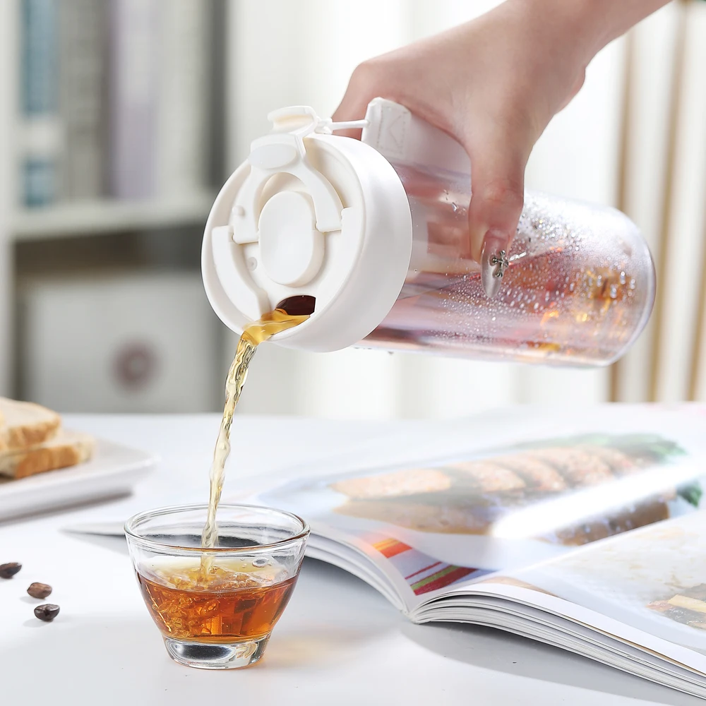 Portable Cold Brew Coffee and Tea Infuser Bottle