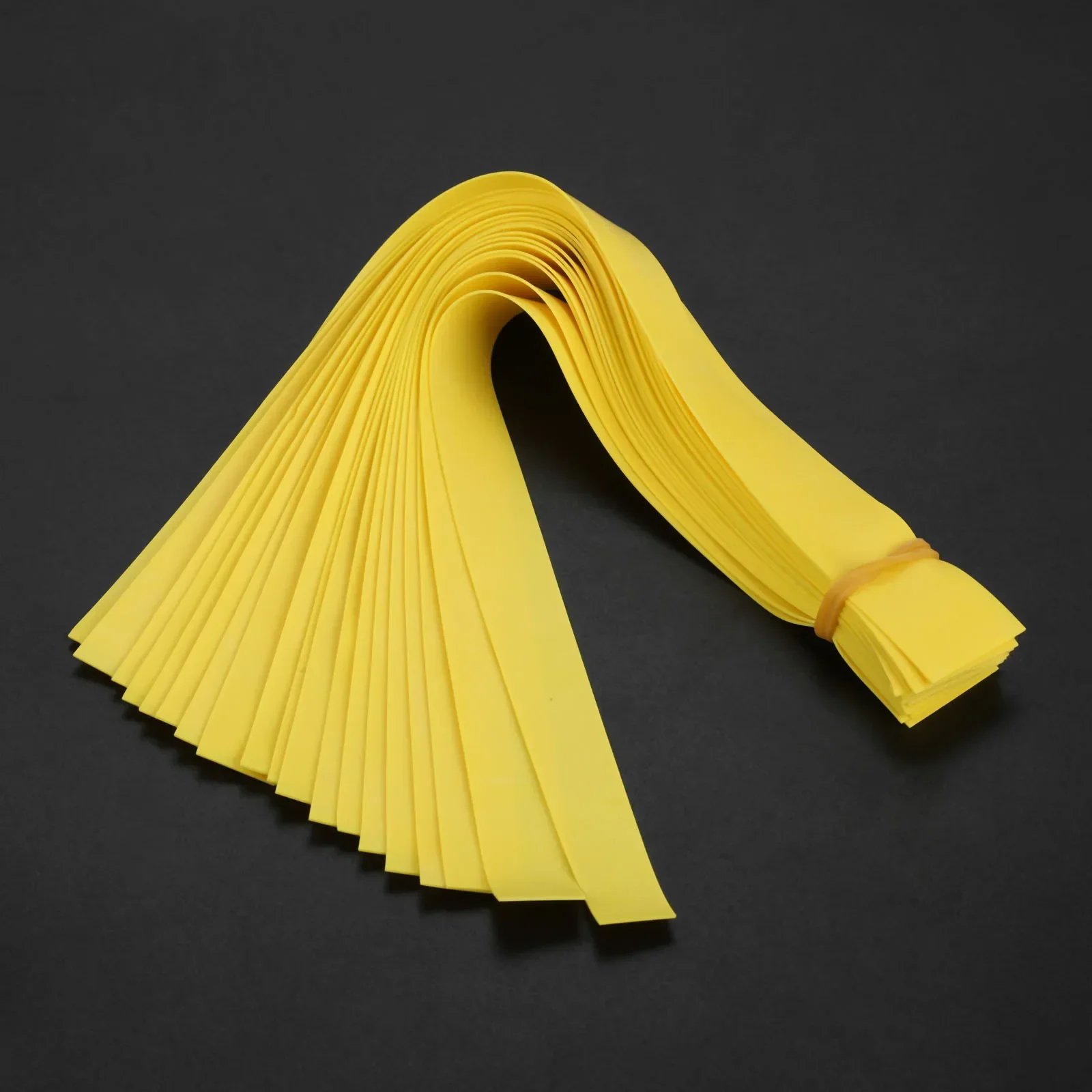 20pcs 0.45mm Thick Natural Latex Slingshots Flat Rubber Bands Strong Elastic Rubber Band Hunting Catapult 20mm/12mm Width Yellow