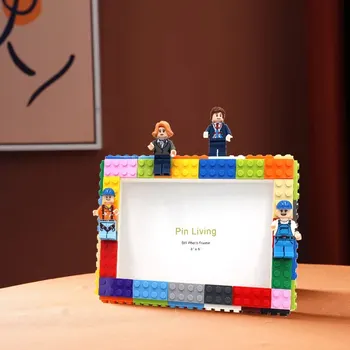 Cornice per foto con blocchi di costruzione colorati fai-da-te per la decorazione domestica Attività familiari creative e regali educativi