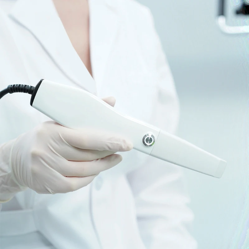 Рисунок 6 - Интраоральный сканер