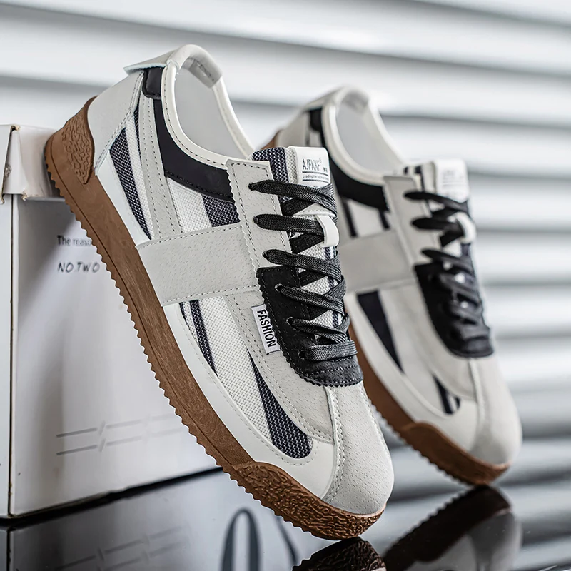 Men's Classic and Versatile Daily Wear Sneakers - Image 6
