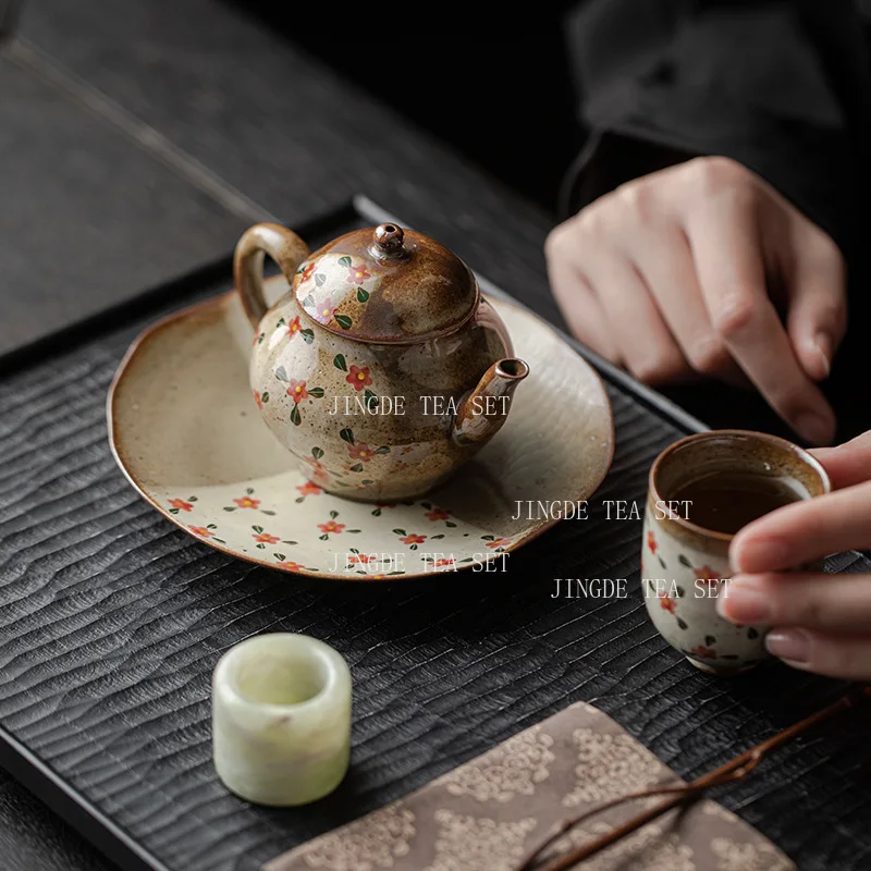 1pcs  Ceramic Teapot Kung Fu Tea Set Japanese Retro Flower Pattern Semi Handmade Underglaze Color tea infuser